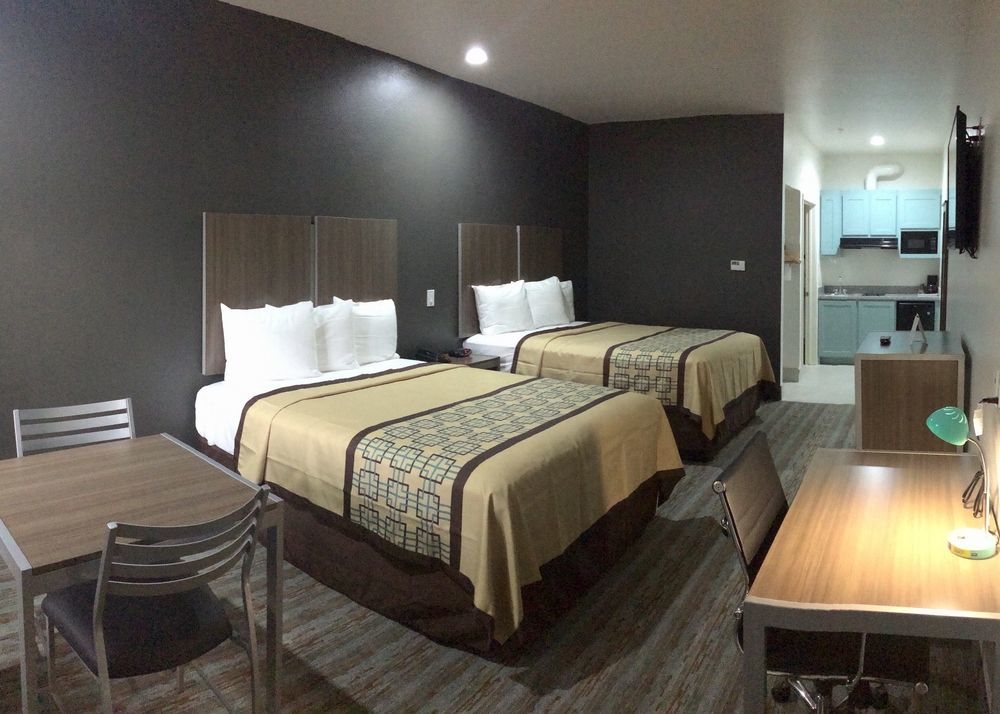 Scottish Inn & Suites - Conroe Exteriör bild
