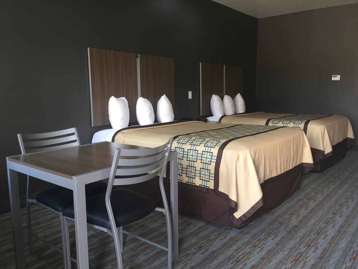 Scottish Inn & Suites - Conroe Exteriör bild
